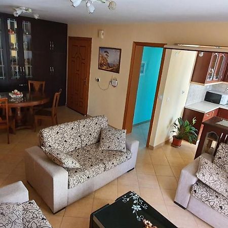 Enjoy Apartment Sarande Bagian luar foto