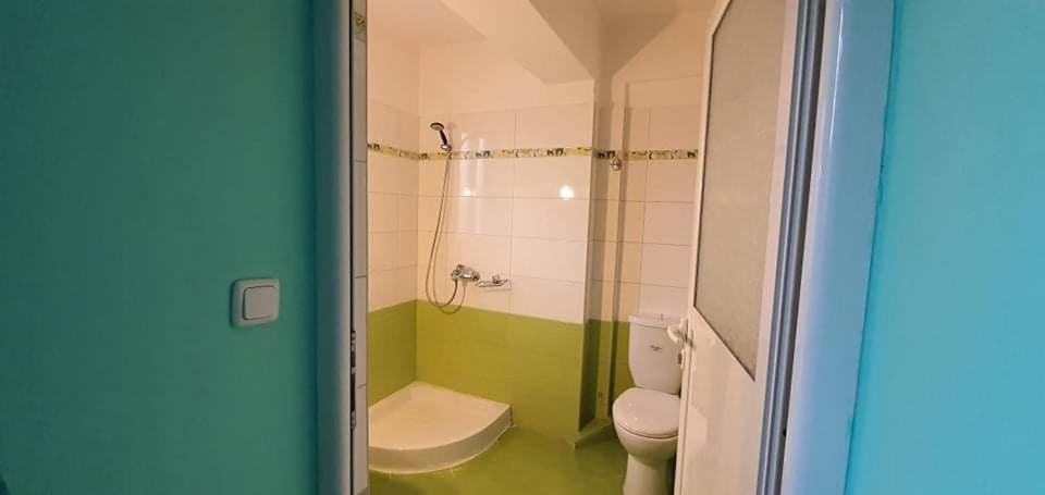Enjoy Apartment Sarande Bagian luar foto