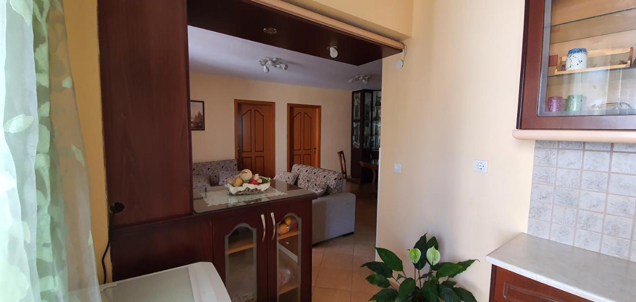 Enjoy Apartment Sarande Bagian luar foto